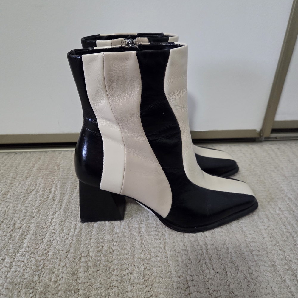 Black and White Women's Ankle Boots Size 6.5